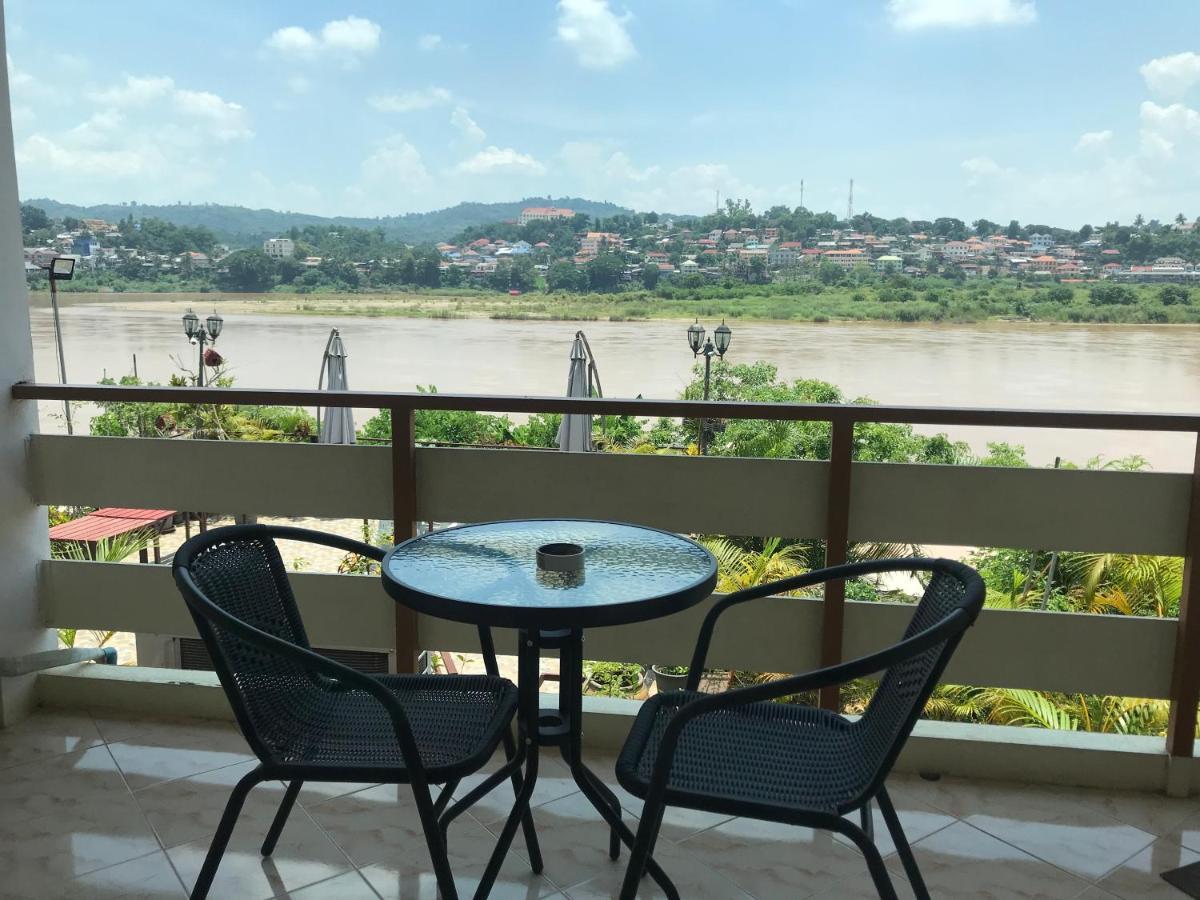 Day Waterfront Hotel Chiang Khong Exterior foto